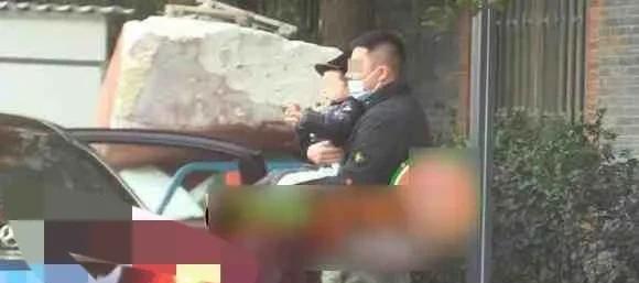 潜山吃瓜最新事件爆料新闻,最新爆料揭露惊人内幕 第1张 潜山吃瓜最新事件爆料新闻,最新爆料揭露惊人内幕 第1张